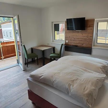 Hotel-bad Goisern ホテル 3*